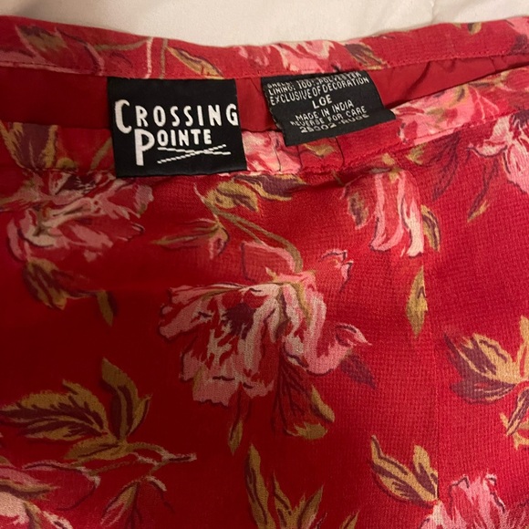 Crossing Pointe Floral Skirt - Picture 2 of 2